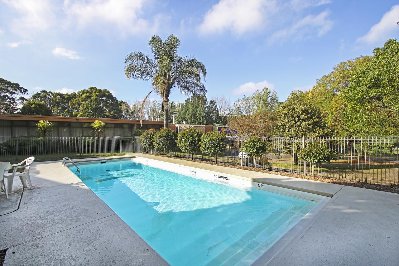 Moe Parklands Motel Bagian luar foto