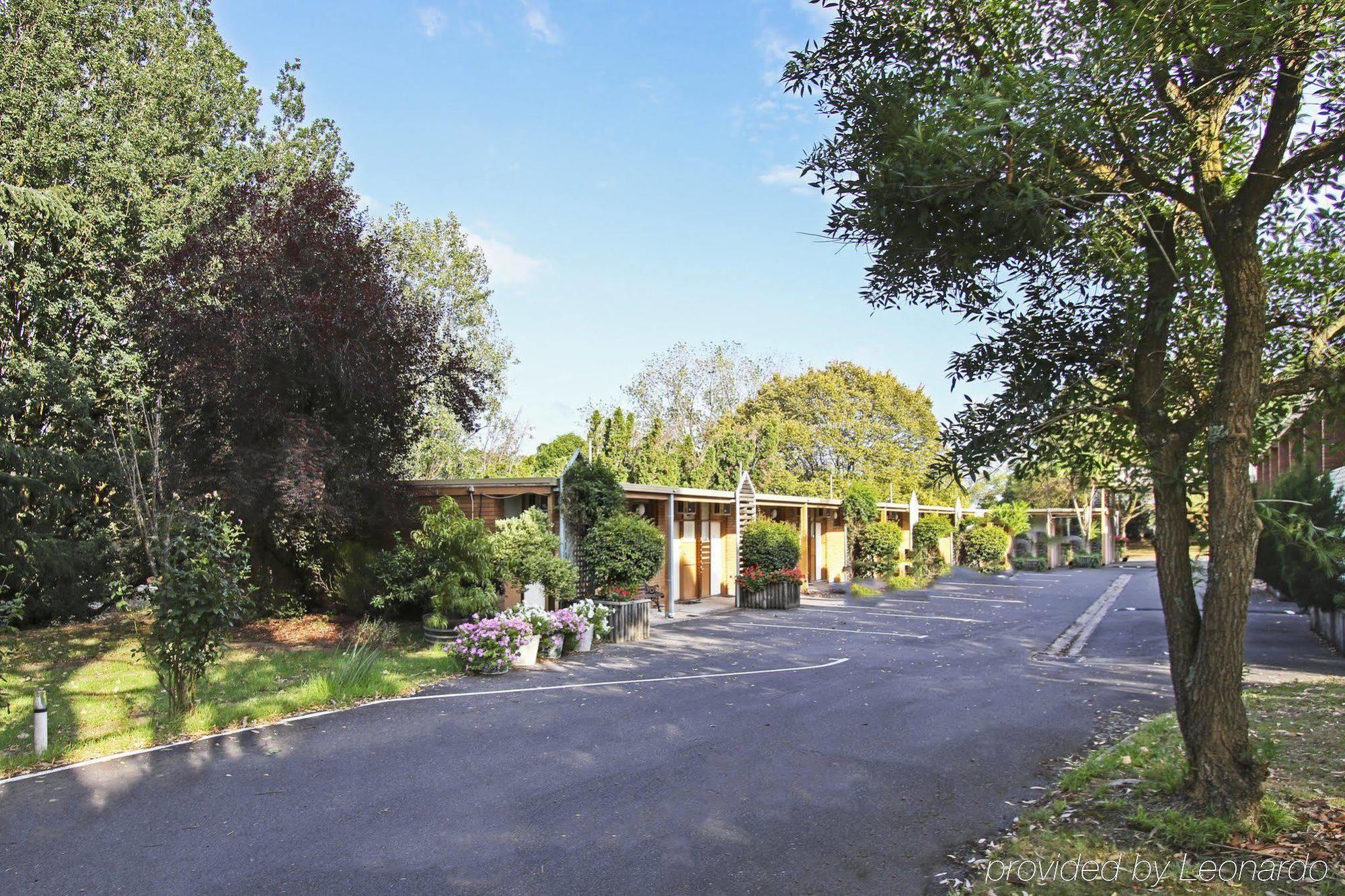 Moe Parklands Motel Bagian luar foto