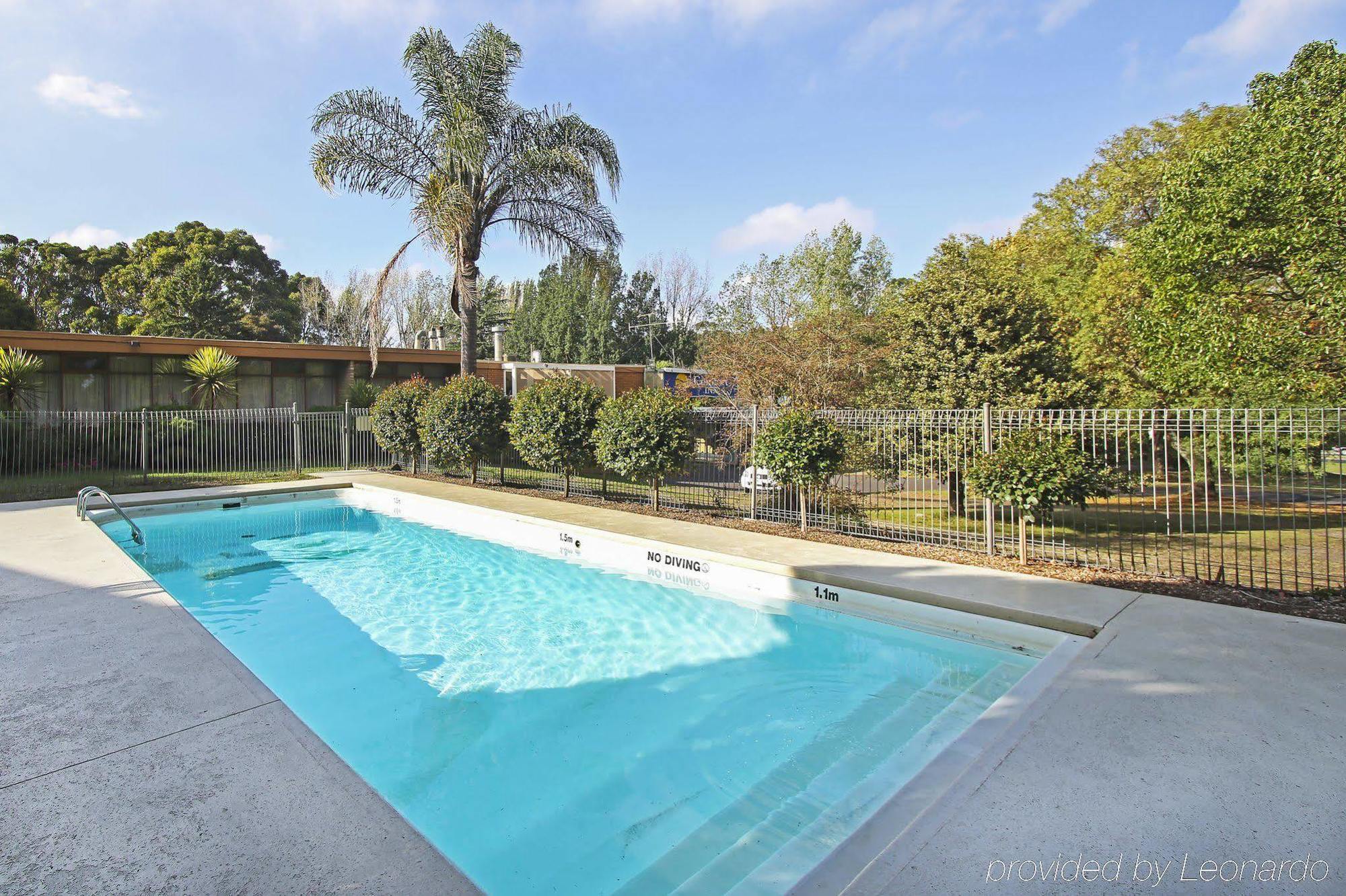 Moe Parklands Motel Bagian luar foto