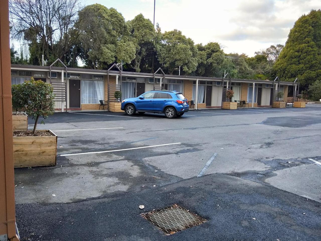 Moe Parklands Motel Bagian luar foto