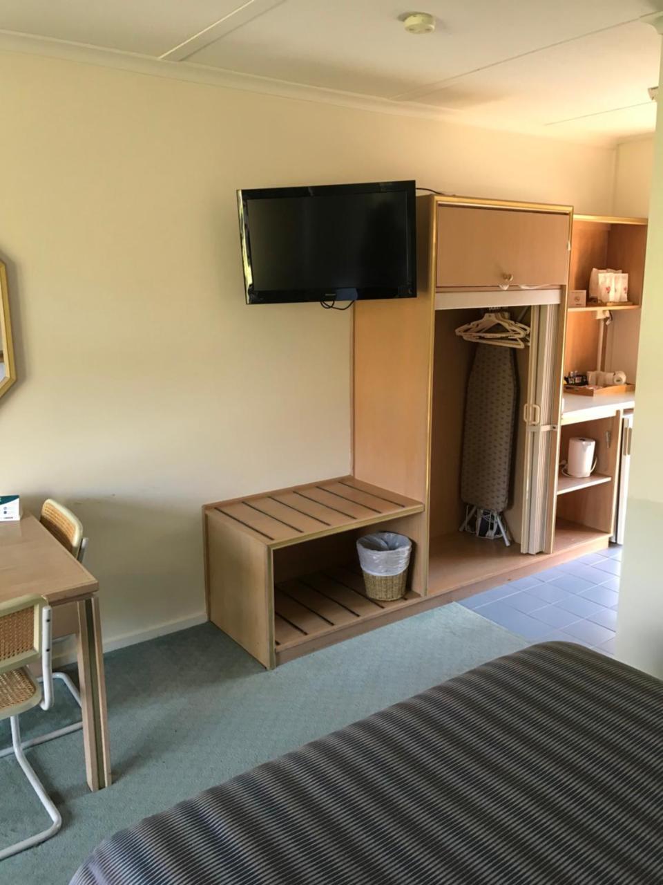 Moe Parklands Motel Bagian luar foto
